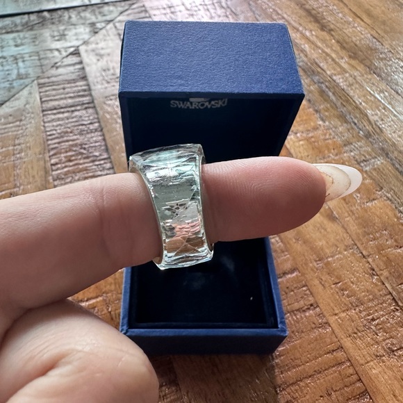 Swarovski Nirvana Clear Ring - Picture 5 of 5